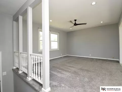 445 Valley Dr, Springfield, NE 68059 photo 5
