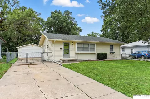 6317 Camden Ave, Omaha, NE 68104