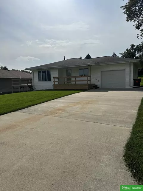 601 Valley St, Pender, NE 68047