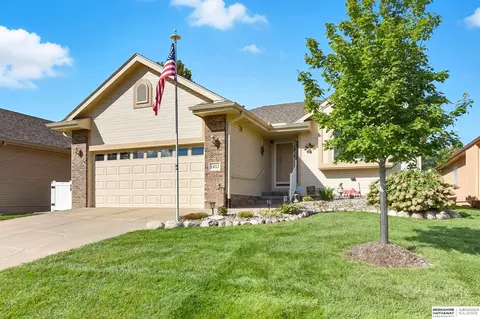 14112 S 22nd St, Bellevue, NE 68123