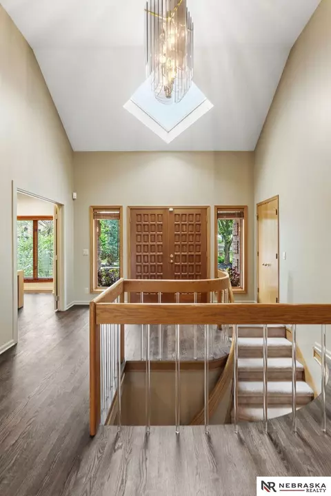 Entry Way - 11348 Pine St, Omaha, NE 68144 photo 3 of 4