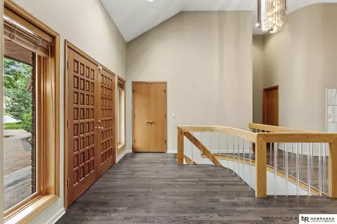 Entry Way - 11348 Pine St, Omaha, NE 68144 photo 2 of 4