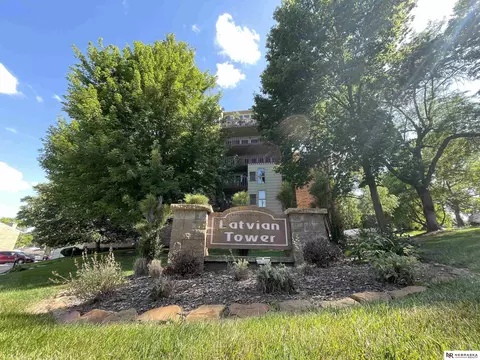 Other - 3003 Paddock Plz #102, Omaha, NE 68124 photo 3 of 3