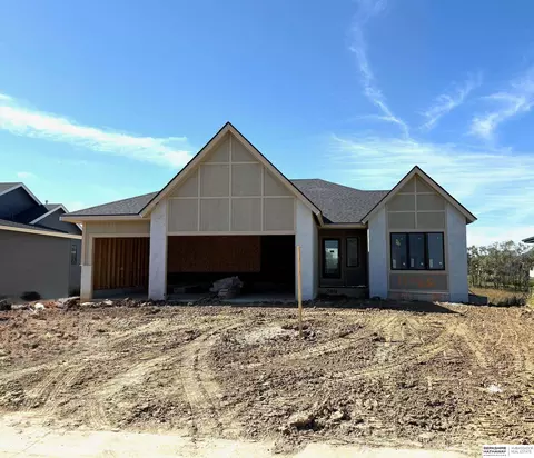 11466 S 189th St, Gretna, NE 68028