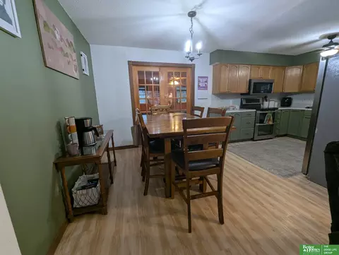 Dining - 345 Valley Dr, Springfield, NE 68059 photo 2 of 2