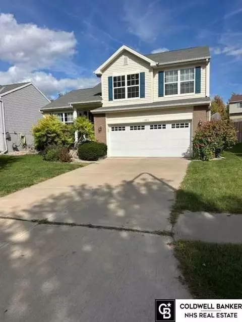 1805 N 207 St, Elkhorn, NE 68022