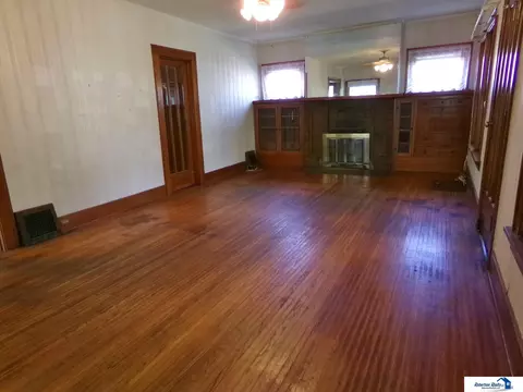 Living - 401 N 13th St, Beatrice, NE 68310 photo 5 of 8