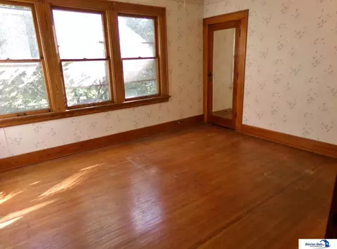 Bedroom - 401 N 13th St, Beatrice, NE 68310 photo 2 of 3