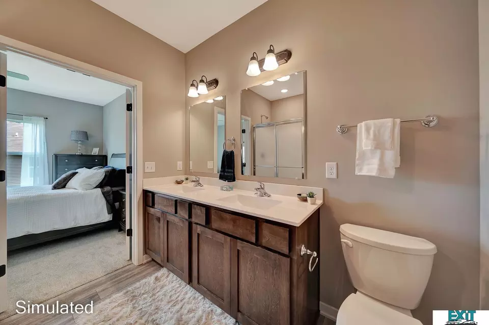 Bath - 8537 Lost Arrow Ct, Lincoln, NE 68507 photo 2 of 4