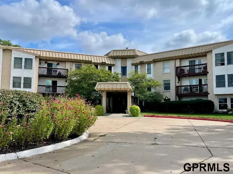 4000 S 56th St #128C, Lincoln, NE 68506