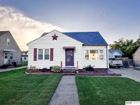1425 N Somers Ave, Fremont, NE 68025