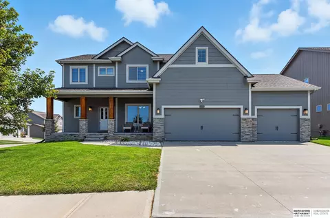 5167 N 178th St, Omaha, NE 68116