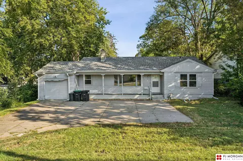 5228 Ames Ave, Omaha, NE 68104