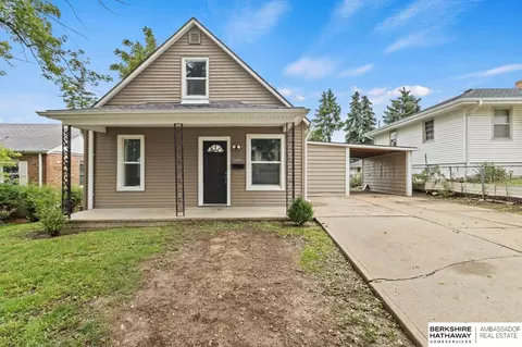 4122 X St, Omaha, NE 68107
