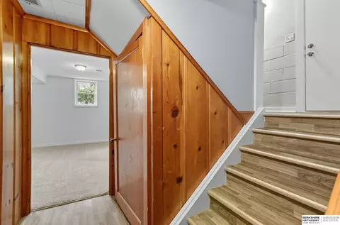 Entry Way - 5016 Evans St, Omaha, NE 68104 photo 3 of 3