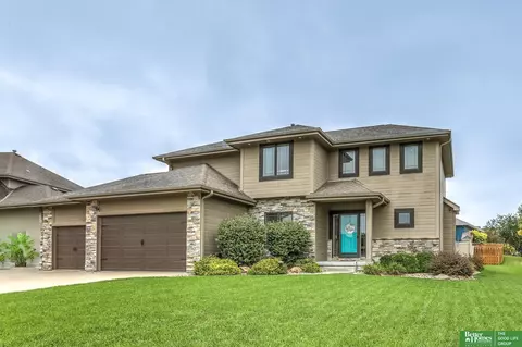 3513 S 201 Cir, Omaha, NE 68130