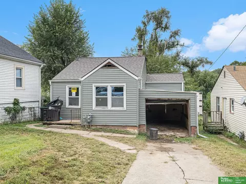 3728 N 36 Ave, Omaha, NE 68111