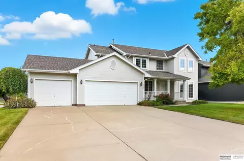 4320 Longview St, Bellevue, NE 68123
