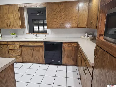 Kitchen - 1209 Jane Way, Beatrice, NE 68310 photo 4 of 4