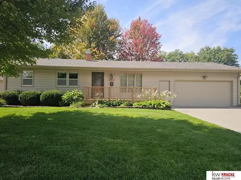 Exterior - 1209 Jane Way, Beatrice, NE 68310 photo 10 of 10
