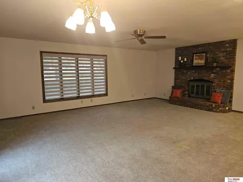 Living - 1209 Jane Way, Beatrice, NE 68310 photo 4 of 8