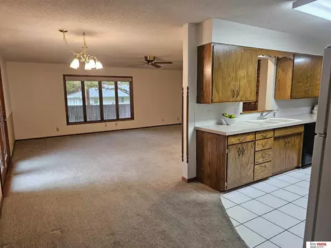 Living - 1209 Jane Way, Beatrice, NE 68310 photo 3 of 8
