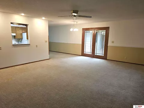 Living - 1209 Jane Way, Beatrice, NE 68310 photo 8 of 8
