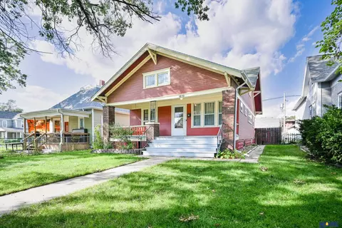 1610 Euclid Ave, Lincoln, NE 68502