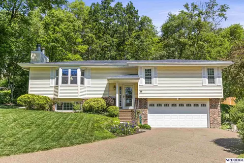 1309 Cambridge Ct, Plattsmouth, NE 68048