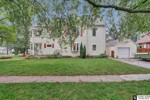 407 N 1st St, Seward, NE 68434