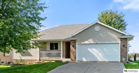 12416 S 218th Ave, Gretna, NE 68028