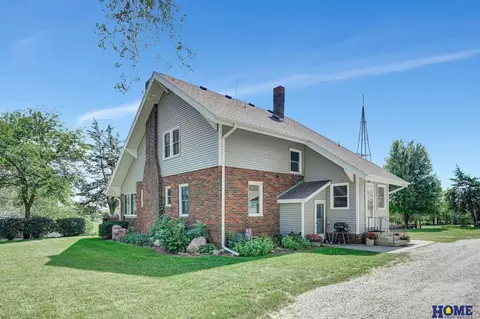 12605 Pioneers Blvd, Walton, NE 68461