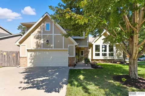 15408 Hamilton St, Omaha, NE 68154