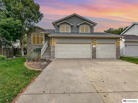 5431 S 79th St, Lincoln, NE 68516