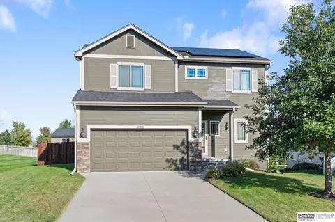 8215 N 147th Ave, Bennington, NE 68007