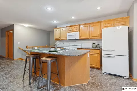 Kitchen - 509 S 8th Ave, Springfield, NE 68059 photo 3 of 4