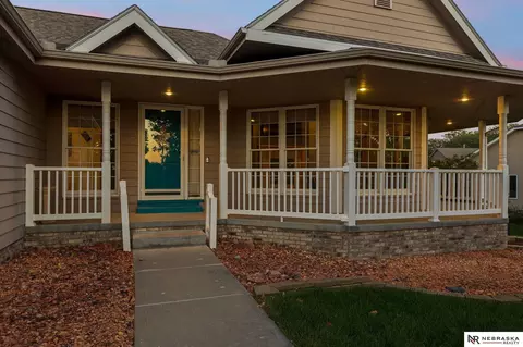Exterior - 509 S 8th Ave, Springfield, NE 68059 photo 1 of 4