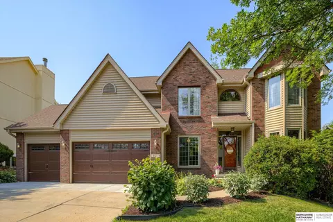 16219 Western Ave, Omaha, NE 68118
