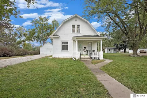 380 Van Buren St, Bennet, NE 68317
