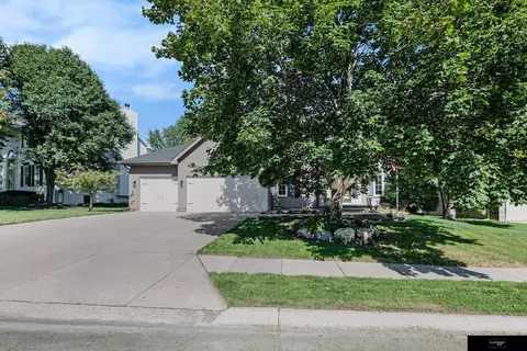 4633 N 139th Ave, Omaha, NE 68164