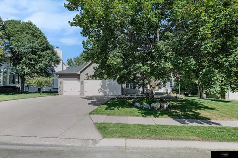 4633 N 139th Ave, Omaha, NE 68164