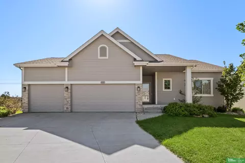 21051 Polk St, Elkhorn, NE 68022