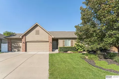 14502 S 22nd St, Bellevue, NE 68123