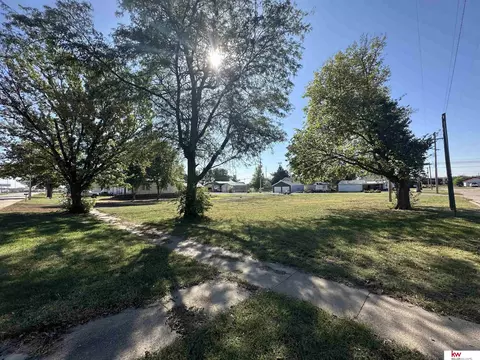 1007 E 3rd, Superior, NE 68978 photo 3