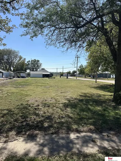 1007 E 3rd, Superior, NE 68978 photo 2