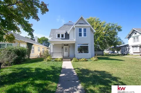 715 N Commercial Ave, Superior, NE 68978