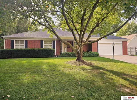 1211 S 5th Ave, Beatrice, NE 68310