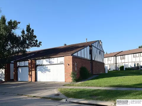 4521 Turner St, Lincoln, NE 68504