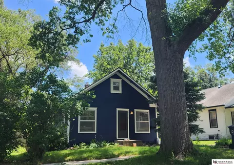 2810 S 11th St, Lincoln, NE 68502