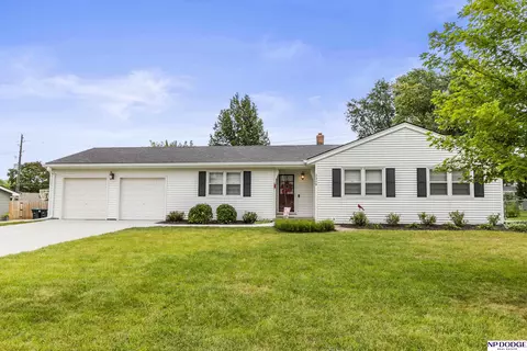 3309 S 116th Ave, Omaha, NE 68144